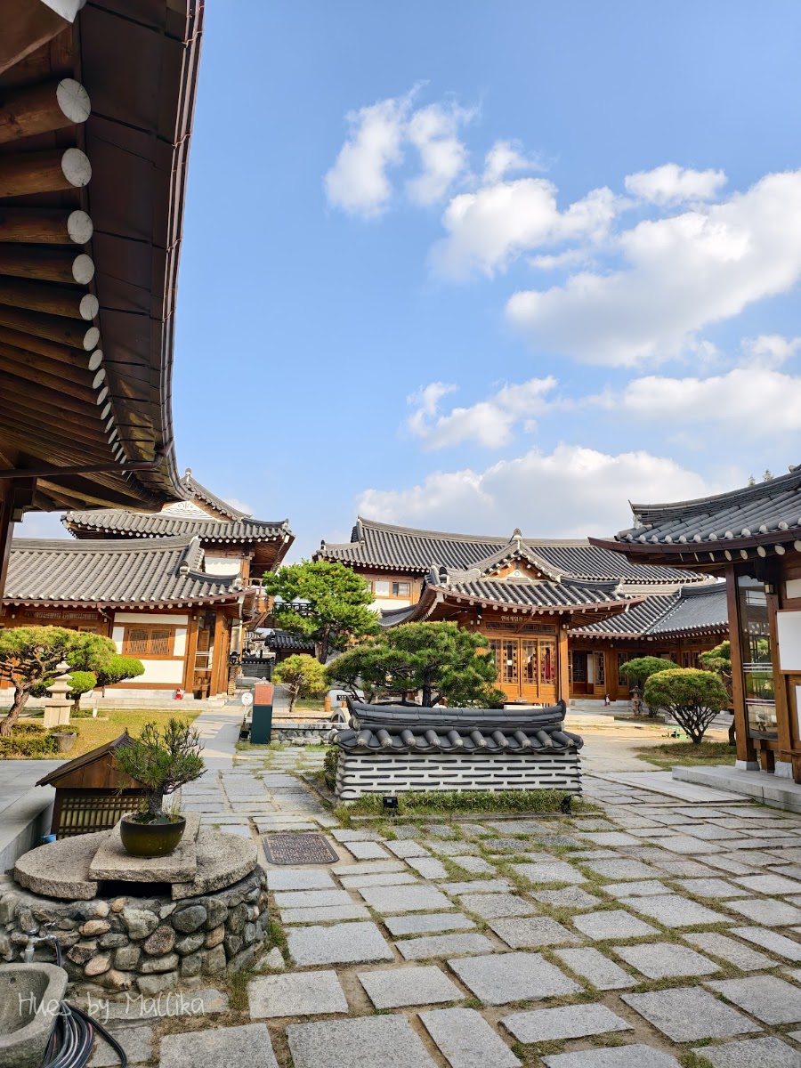 황남관 한옥체험마을 l Hwangnamguan Hanok Village & Hotel l 皇南馆韩屋体验村及酒店 l ファンナムグァン韓屋体験村＆ホテル in Busan, South Korea